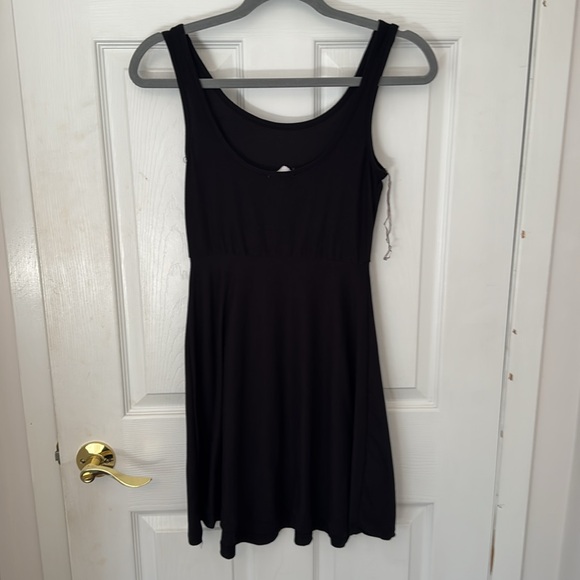 Robe noir courte - Picture 2 of 2